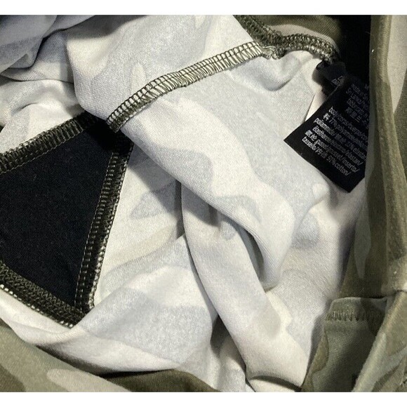 Victoria's Secret Ultimate PINK Camo High Waisted Athletic Leggings Size Medium - Picture 5 of 6